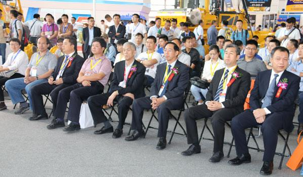 山推、混凝土、混凝土機械、混凝土機械應用技術